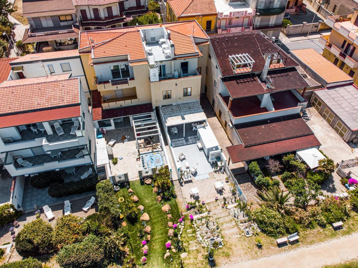 B&B Stella Marina Capo dʼOrlando Exterior foto
